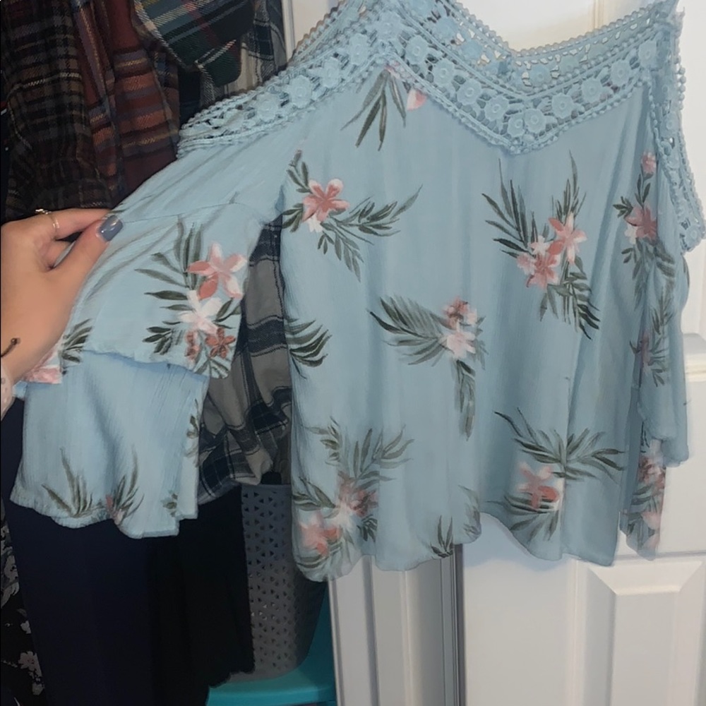 blouse